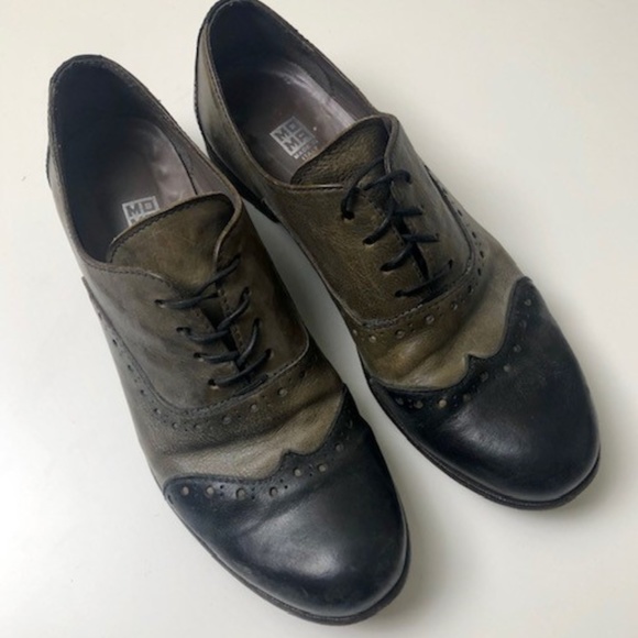 Moma Italian Leather Saddle Shoe - Picture 1 of 5